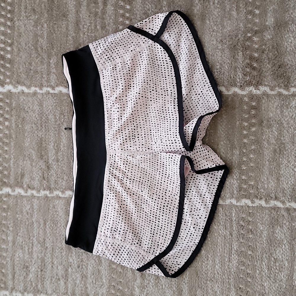 Lululemon speed up shorts